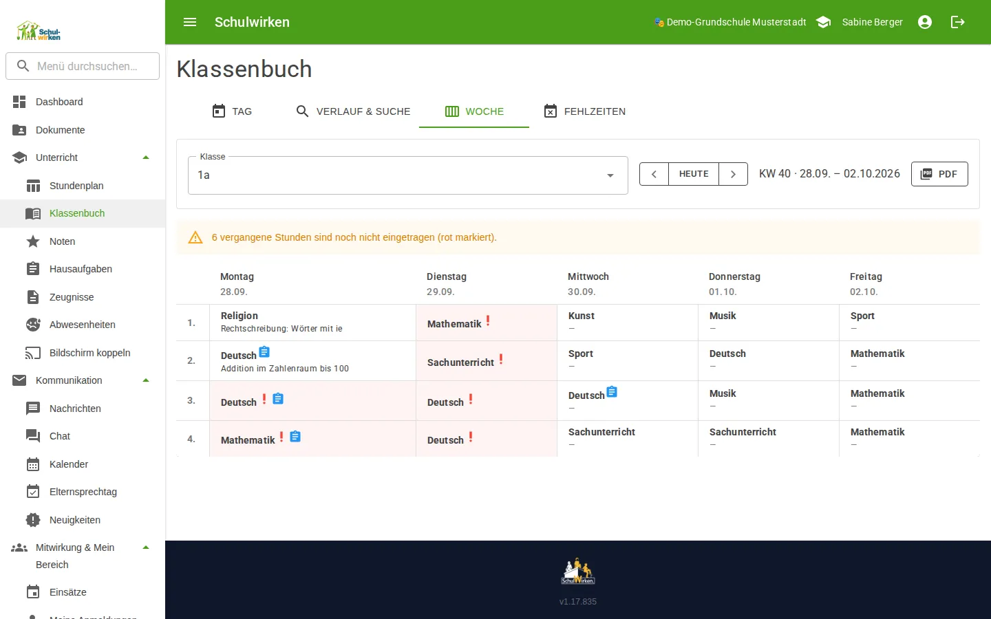 Digitales Klassenbuch in der Wochenansicht: eingetragene Stunden und markierte Lücken